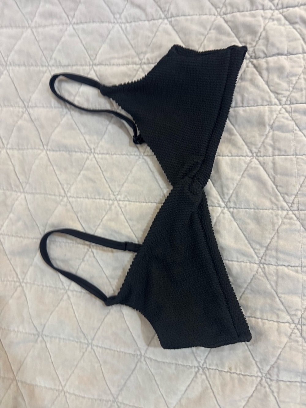 Good American Black Textured Bikini Top